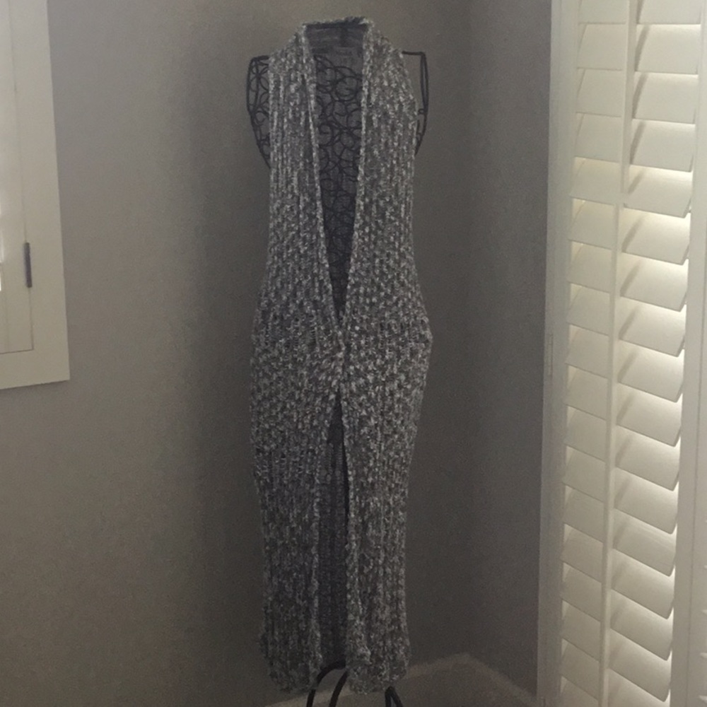 Long Sleeveless Sweater Vest